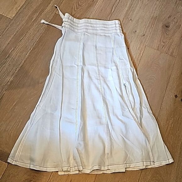 White linen maxi a line skirt size 4 Tweeds - Picture 8 of 9